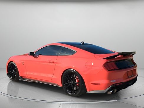 Certified 2022 Ford Mustang Shelby GT500 w/ Technology Package image 19