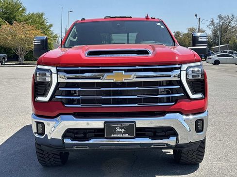 Used 2024 Chevrolet Silverado 2500 LTZ w/ LTZ Premium Package AWD/4WD image 7