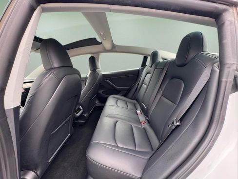 Used 2023 Tesla Model 3 Standard Range RWD image 10