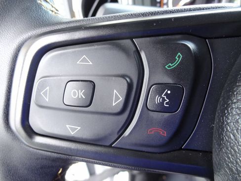 Used 2024 Jeep Wrangler Unlimited Sport AWD/4WD image 14