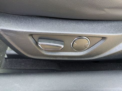 Used 2019 Ford Mustang GT Premium image 14