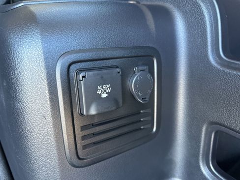 Used 2024 Toyota 4Runner TRD Off-Road image 29