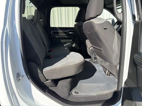 Used 2024 RAM 3500 Big Horn image 33