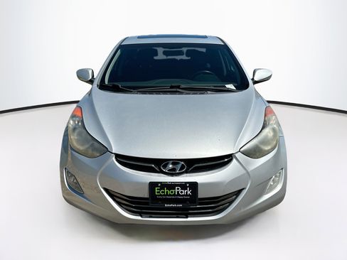 Used 2013 Hyundai Elantra Limited FWD image 2