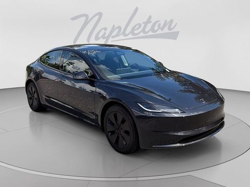 Used 2024 Tesla Model 3 Long Range AWD/4WD image 8