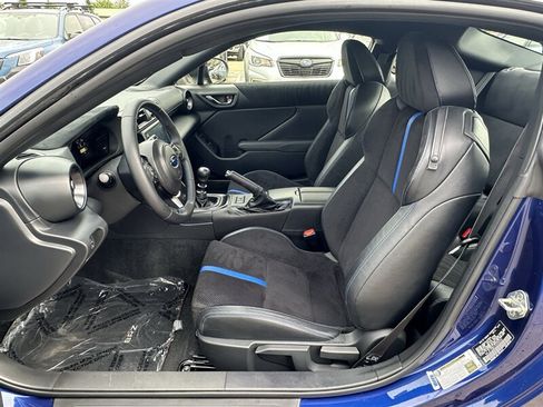 Used 2025 Subaru BRZ tS RWD image 5