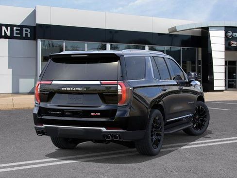 New 2026 GMC Yukon Denali w/ Advanced Technology Package AWD/4WD image 4