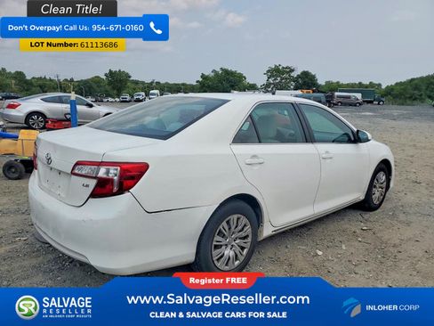 Used 2012 Toyota Camry LE FWD image 4