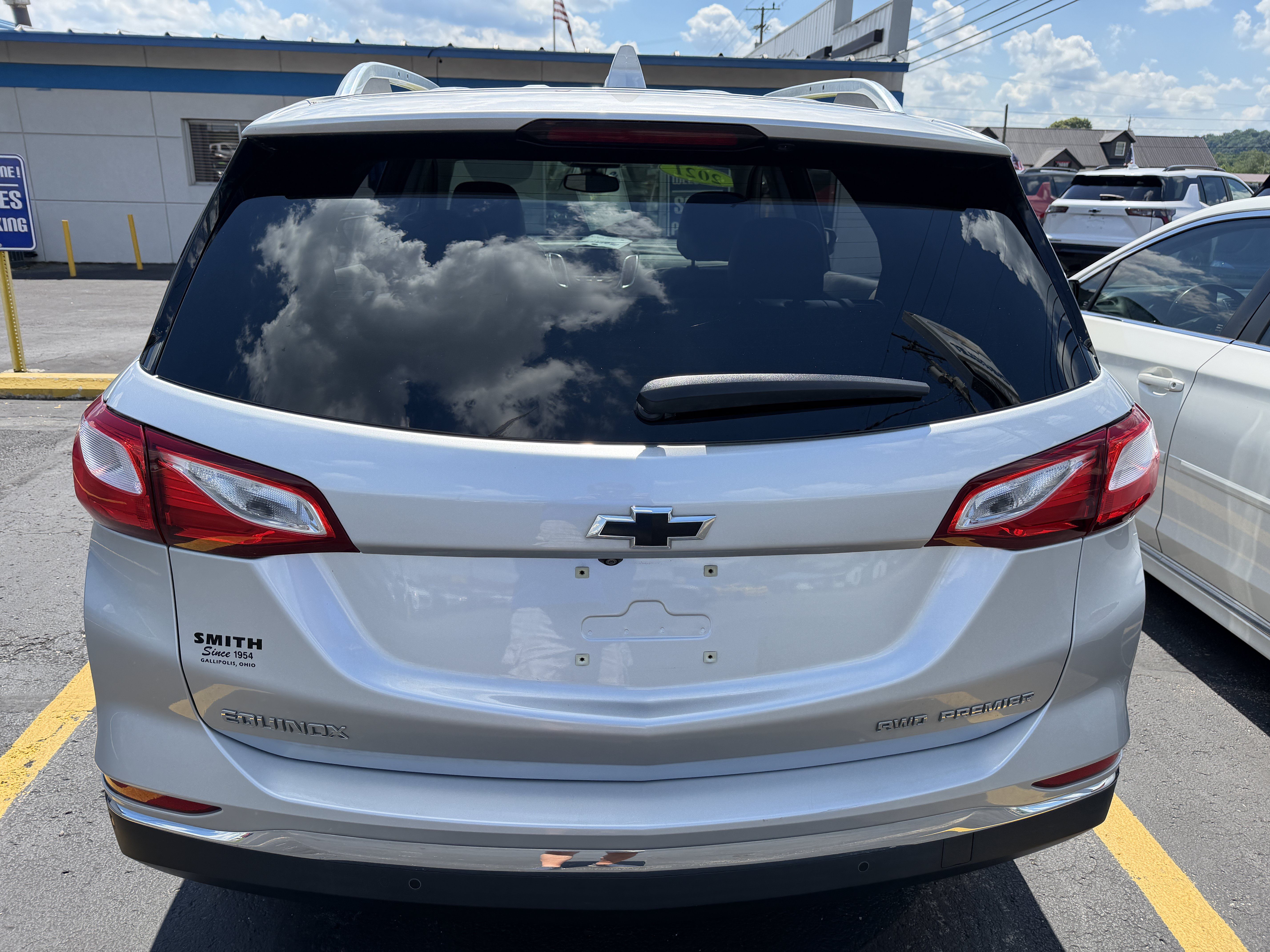 Used 2021 Chevrolet Equinox Premier AWD/4WD image 7