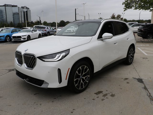 Used 2026 BMW X3 xDrive30i AWD/4WD image 3