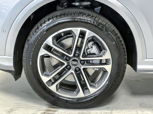 New 2025 Audi Q5 Premium Plus image 25
