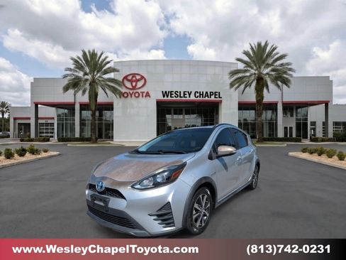 Used 2018 Toyota Prius C One FWD image 1