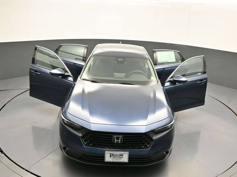 Used 2023 Honda Accord EX image 45
