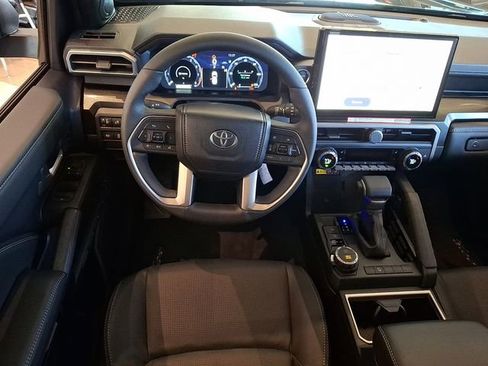 New 2026 Toyota 4Runner Limited image 7