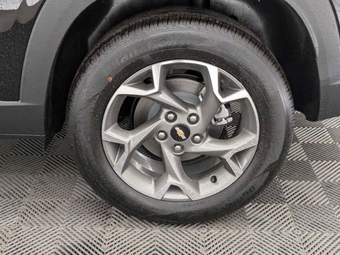 New 2026 Chevrolet Trax LT w/ Driver Confidence Package image 14