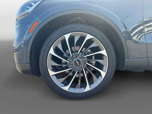 Used 2022 Lincoln Aviator Reserve w/ Equipment Group 201A AWD/4WD image 16