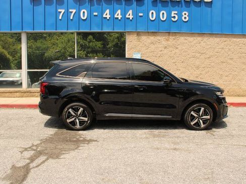 Used 2022 Kia Sorento S w/ Panoramic Sunroof Package FWD image 5