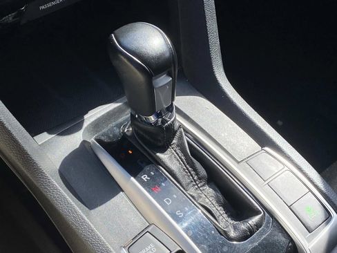 Used 2019 Honda Civic Sport image 30