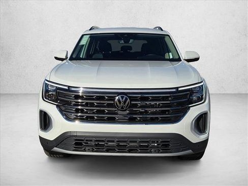 New 2026 Volkswagen Atlas SE image 6