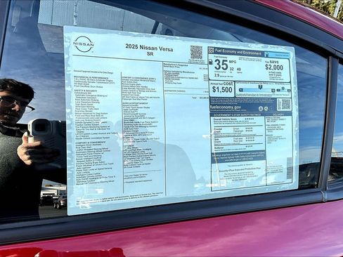 New 2025 Nissan Versa SR w/ Trunk Package image 14