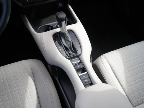 Used 2024 Honda HR-V LX image 25