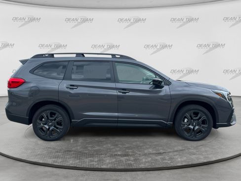 Certified 2025 Subaru Ascent Onyx Edition w/ Popular Package #2 AWD/4WD image 8