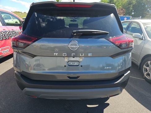 Certified 2023 Nissan Rogue S AWD/4WD image 5