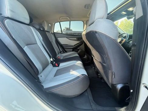 Used 2022 Subaru Crosstrek 2.0i Premium w/ Moonroof Package image 14