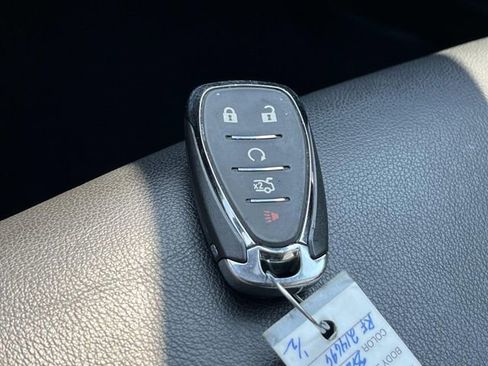 Used 2024 Chevrolet Malibu LT image 34