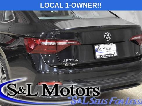 Used 2024 Volkswagen Jetta SE image 9