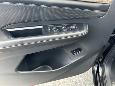 Used 2024 Volkswagen Atlas SEL Premium R-Line image 21