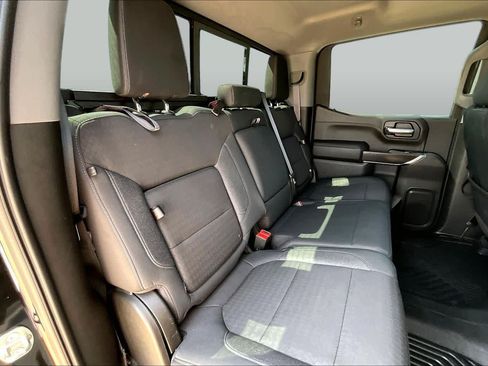 Used 2020 Chevrolet Silverado 1500 LT Trail Boss AWD/4WD image 18