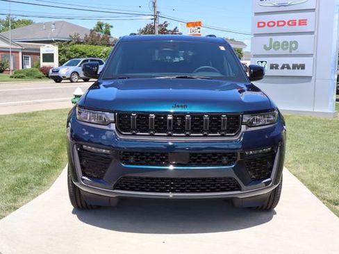 New 2026 Jeep Grand Cherokee L Limited AWD/4WD image 7