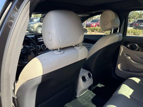 Used 2018 Mercedes-Benz C 300 Sedan image 14