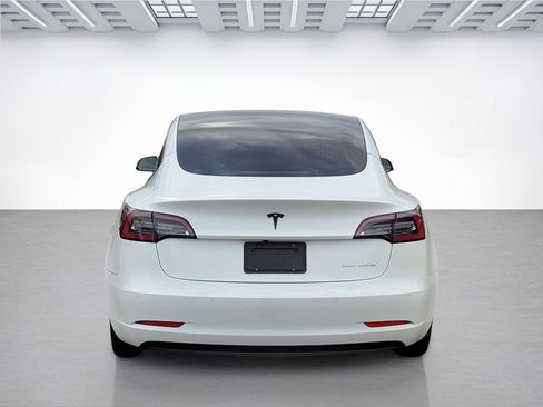 Used 2022 Tesla Model 3 Long Range AWD/4WD image 13