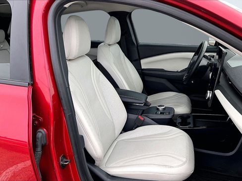 Used 2021 Ford Mustang Mach-E Premium image 8