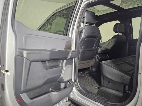 Used 2022 Ford F150 Raptor w/ Raptor 37 Performance Package image 17