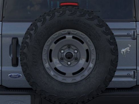 New 2025 Ford Bronco Badlands image 24