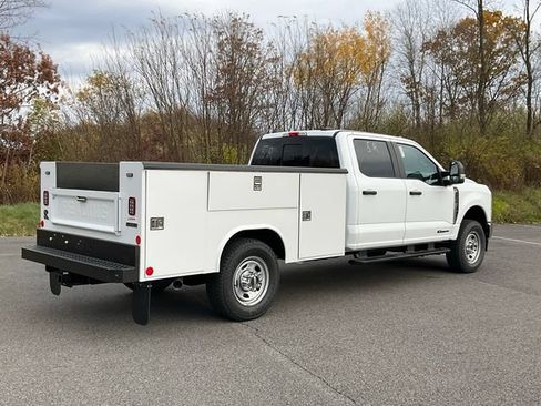 New 2026 Ford F350 XL w/ XL Chrome Package AWD/4WD image 31