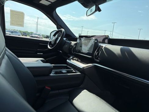 New 2026 Ford Expedition Max Platinum AWD/4WD image 31