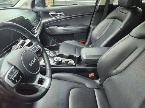 Used 2023 Kia Sportage EX w/ EX Premium Package AWD/4WD image 16