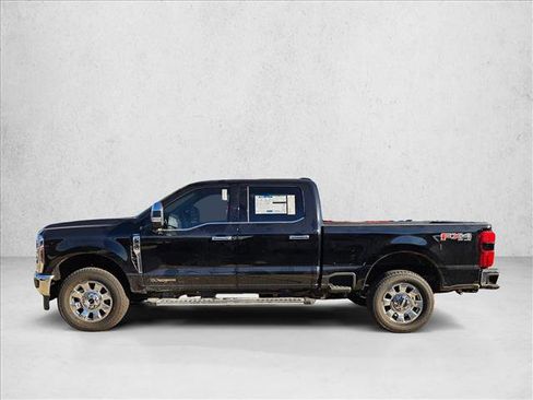 New 2026 Ford F250 Lariat w/ Chrome Package image 5