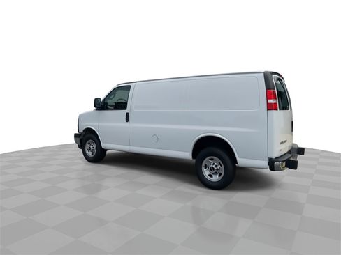 Certified 2023 GMC Savana 2500 w/ Driver Convenience Package image 6