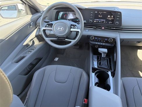 New 2026 Hyundai Elantra Blue image 22
