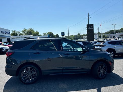 Certified 2023 Chevrolet Equinox RS AWD/4WD image 4