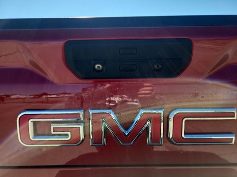 Used 2019 GMC Sierra 1500 SLT w/ SLT Premium Plus Package image 32