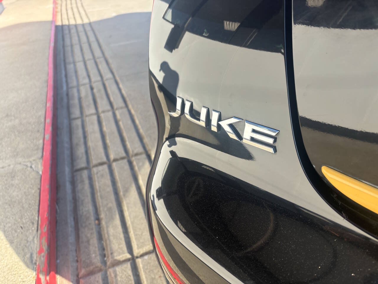 Used 2015 Nissan Juke SL AWD/4WD image 11