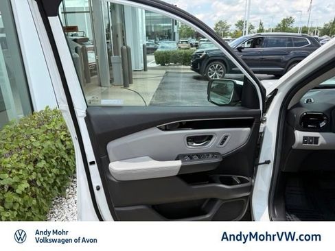 Used 2024 Honda Pilot EX-L image 15