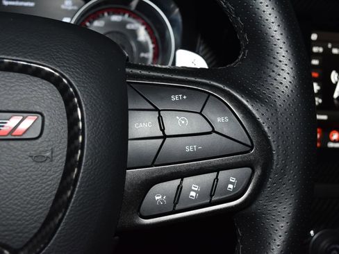 Used 2023 Dodge Charger R/T w/ Navigation & Travel Group RWD image 9