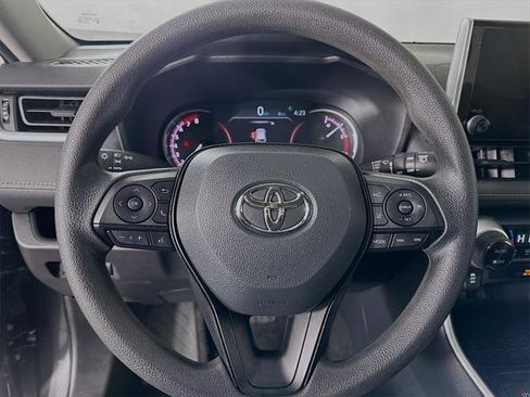 Certified 2025 Toyota RAV4 XLE image 17